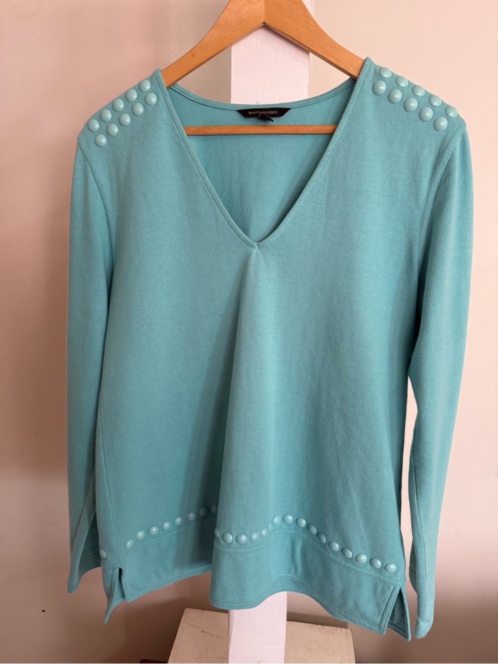 Banana Republic V Neck Top